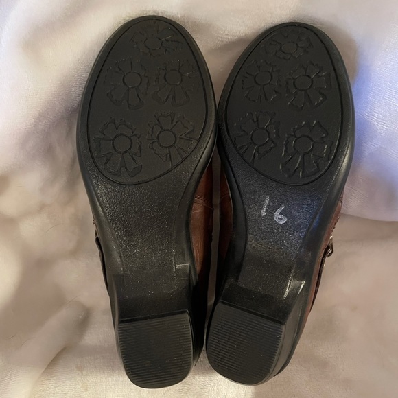 Sbicca of California Brady Ankle Booties - Picture 8 of 9